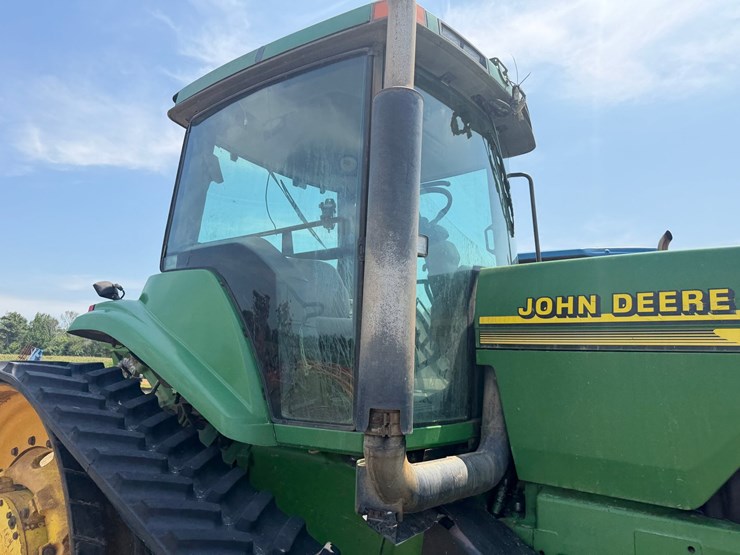 john-deere-8410t-image-48