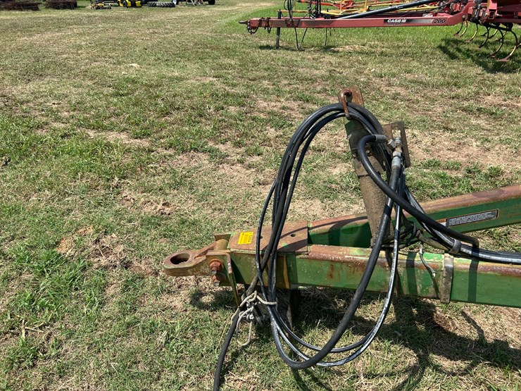 john-deere-34-image-49