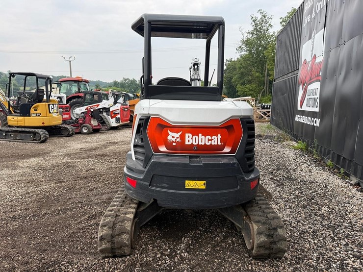 2023-bobcat-e35-image-3