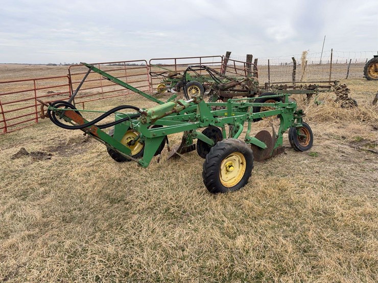john-deere-555-image-7