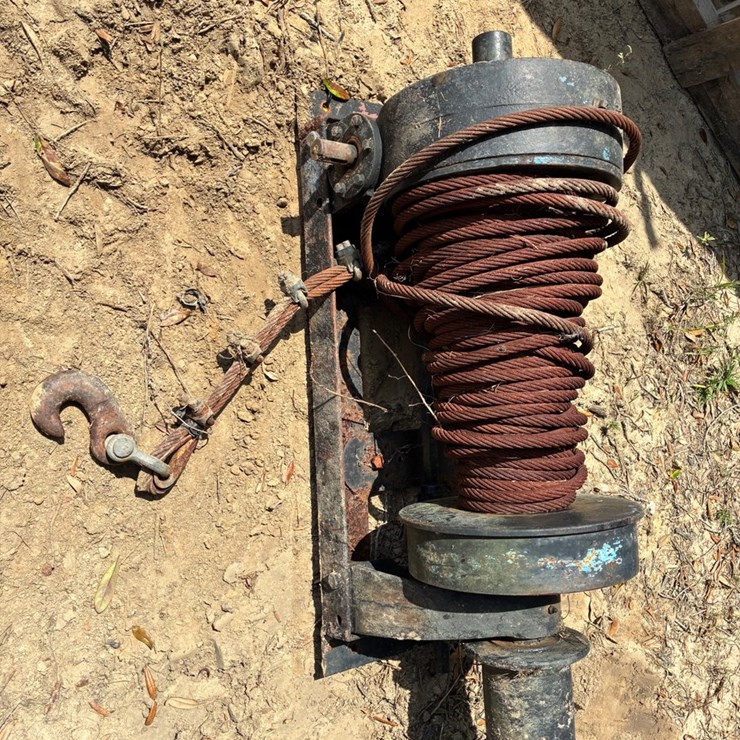 #3738 • Ramsey 20000lb winch
