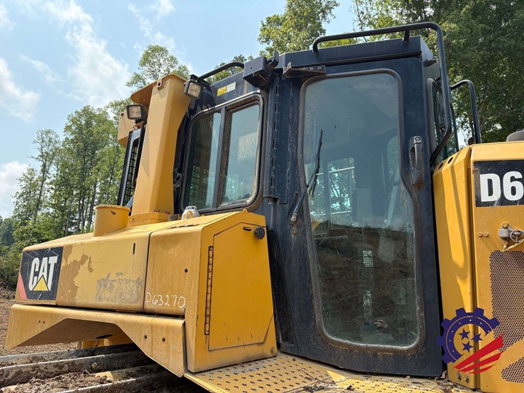 2015-caterpillar-d6t-lgp-image-64