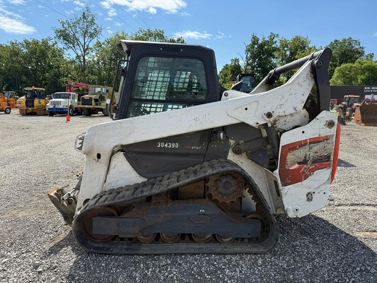 2020-bobcat-t76-image-1