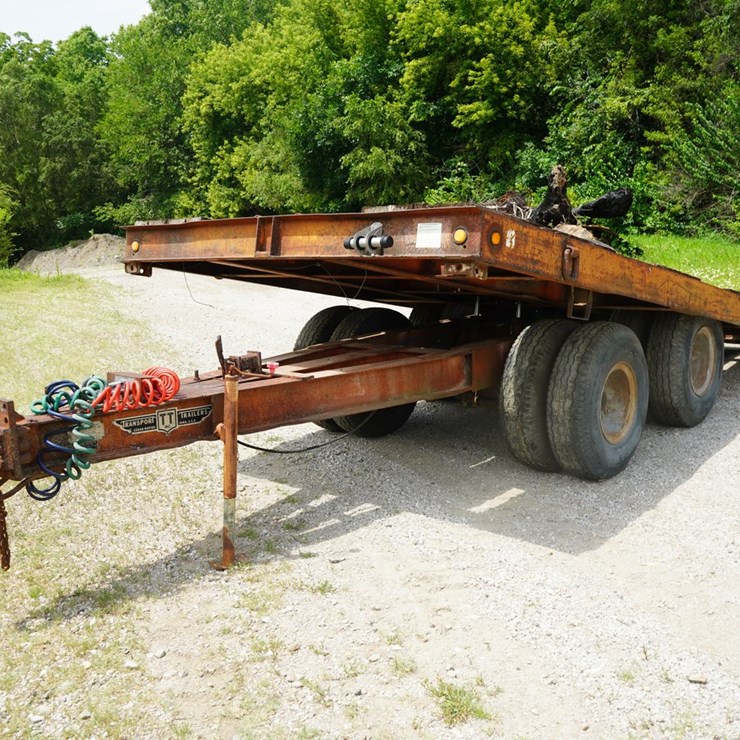 1971 Transport Trailer XTT 16