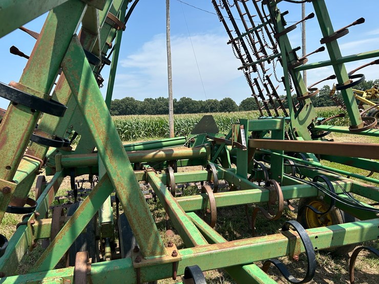 john-deere-34-image-58