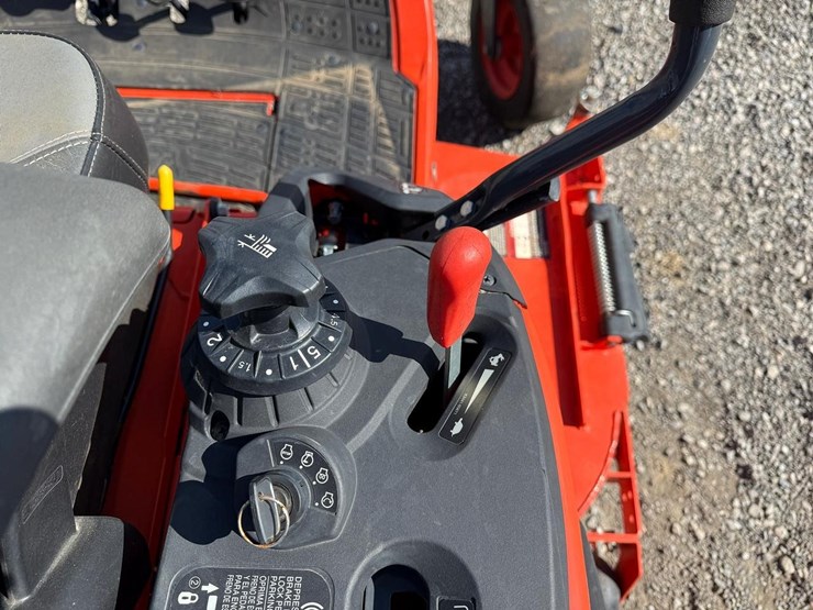2019-kubota-zd1211-image-18