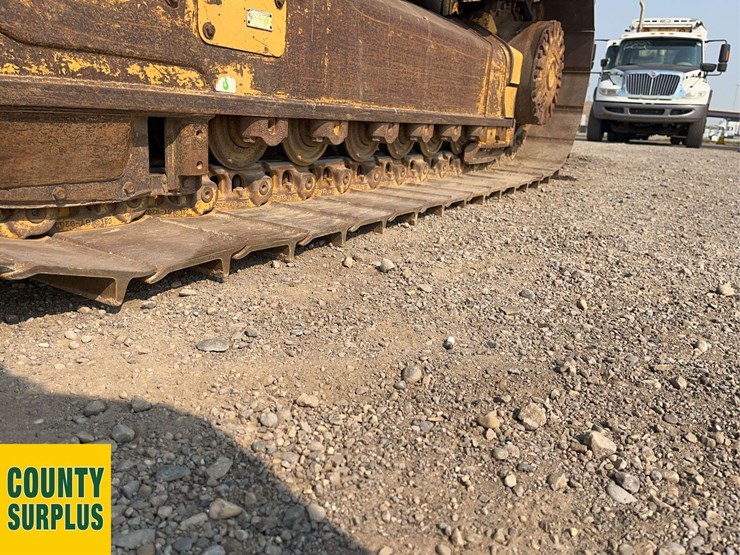 2014-caterpillar-d5k2-image-10