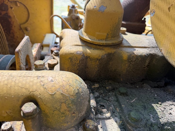 1985-caterpillar-d4e-image-50
