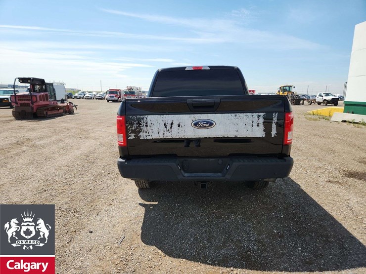 2016-ford-f150-image-4