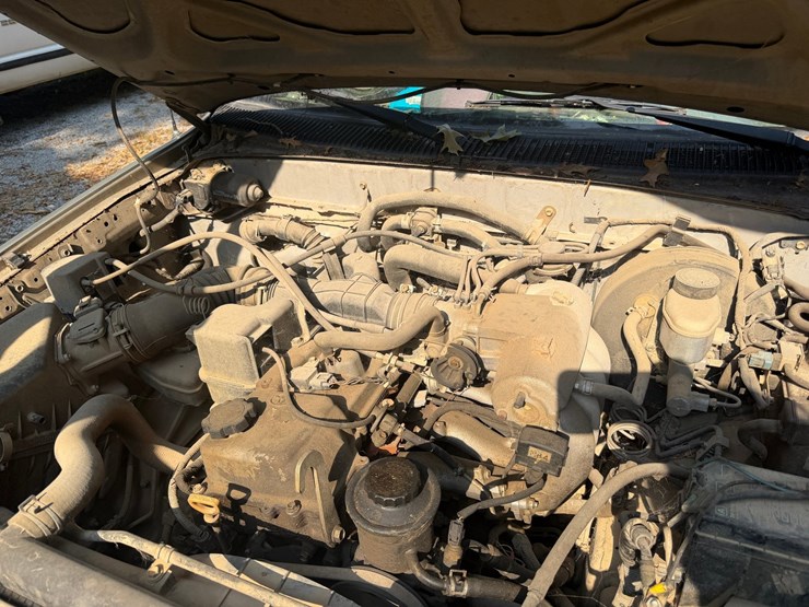 2001-toyota-tacoma-image-6