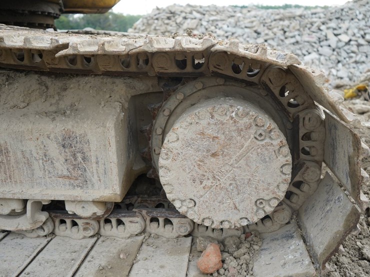 2006-komatsu-pc220-lc-8-image-23