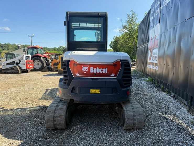 2021-bobcat-e60-image-3