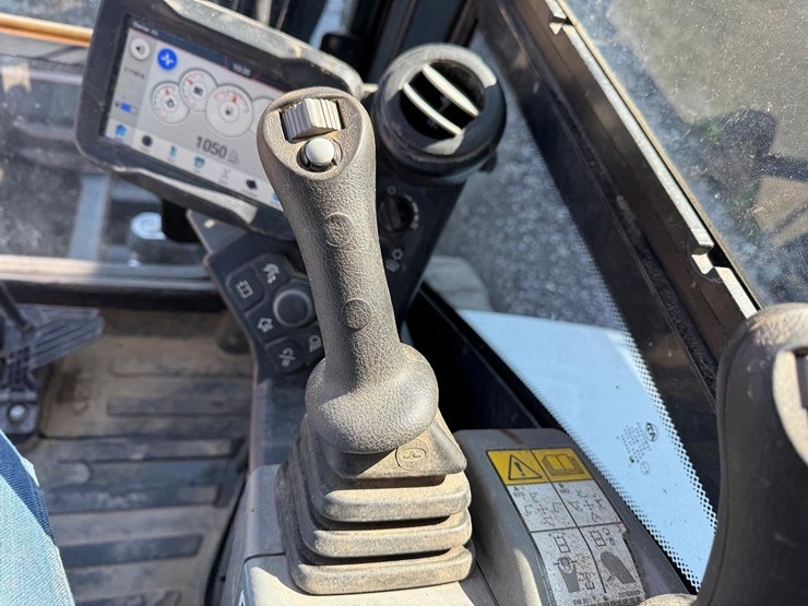 2021-bobcat-e60-image-22