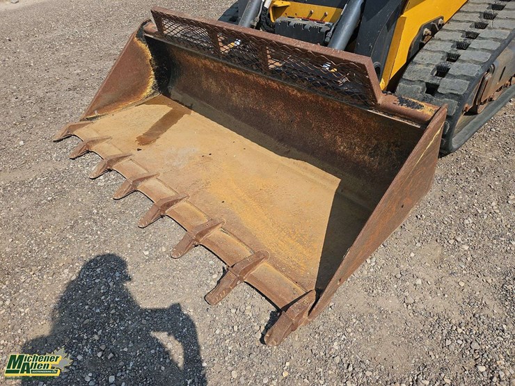 2024-deere-325g-image-9