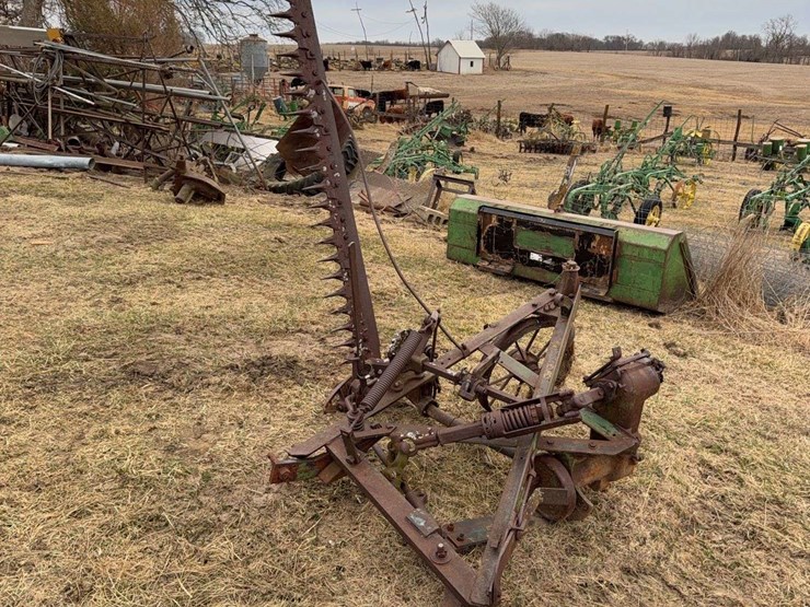 john-deere-sickle-bar-mower-image-1