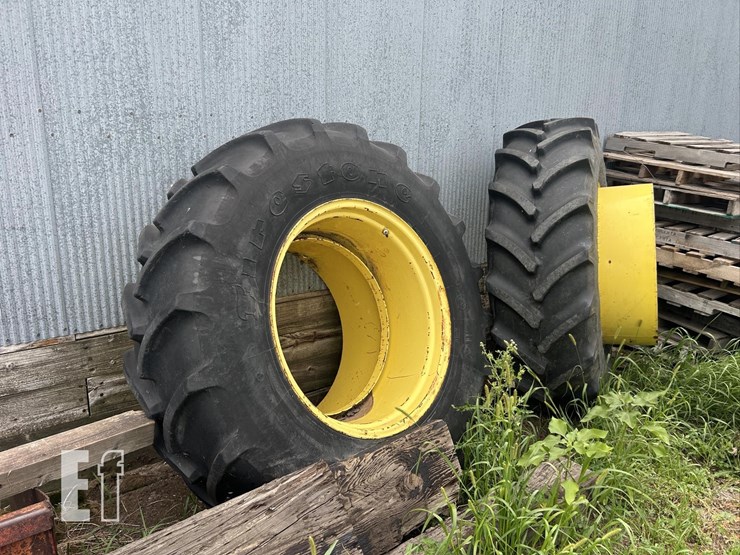 john-deere-4940-image-1