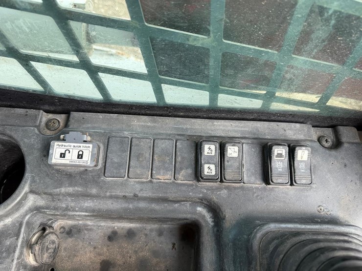 takeuchi-tl12r2-image-28