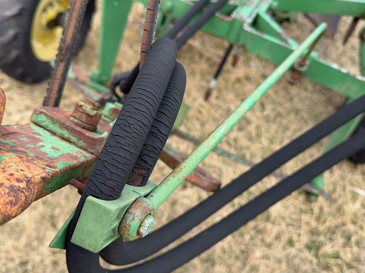 john-deere-555-image-13