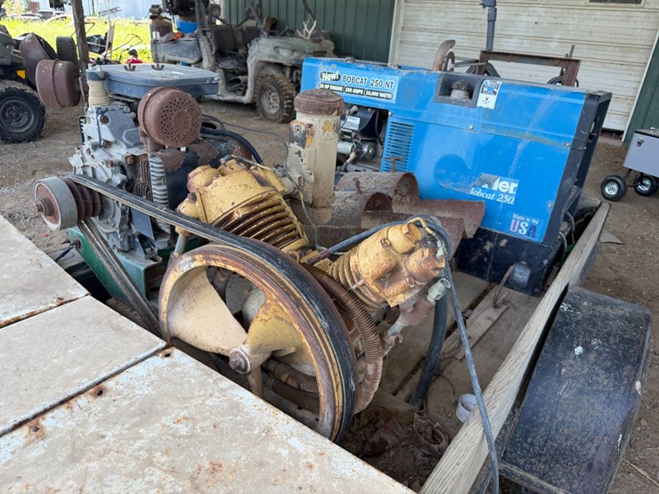 miller-bobcat-250nt-image-25