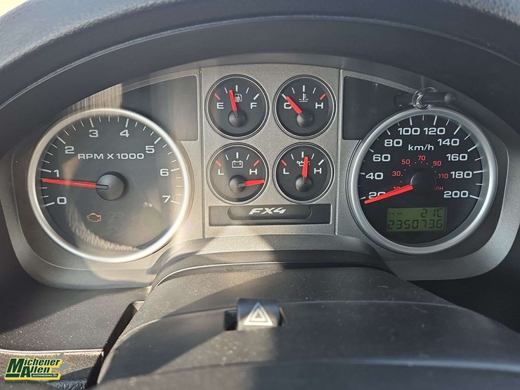 2004-ford-f150-image-18