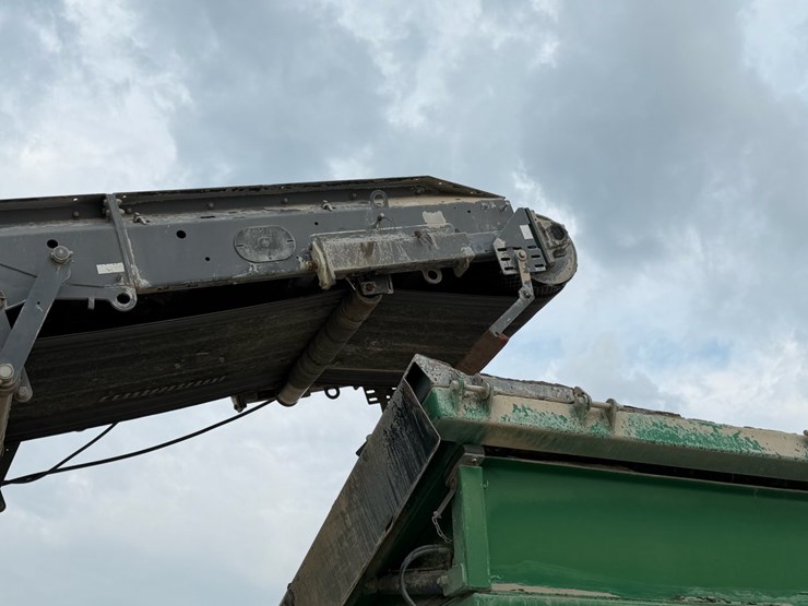 2012-metso-lokotrack-lt1213-tracked-impact-crusher-plant-image-22