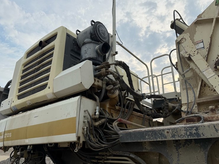 2012-metso-lokotrack-lt1213-tracked-impact-crusher-plant-image-9