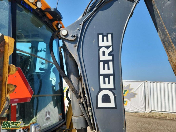 deere-410l-image-52