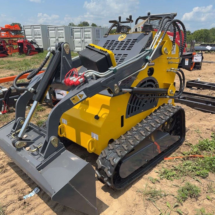 ATS-T460 Power Mini Skid Steer