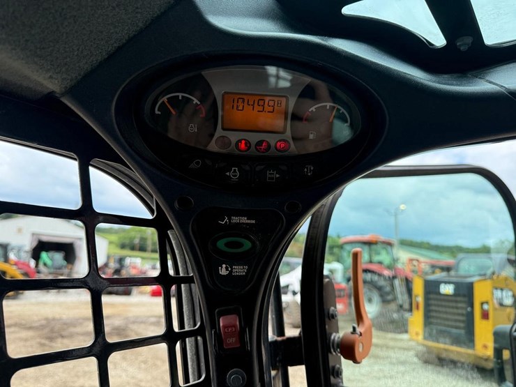 2020-bobcat-s590-image-22