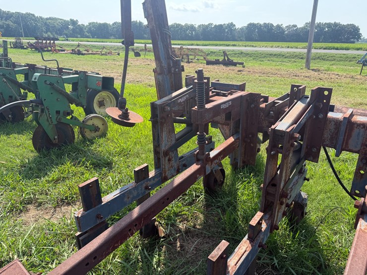 #52693-•-sprayrite-10-row-30"-cultivator-inv#52693-image-65