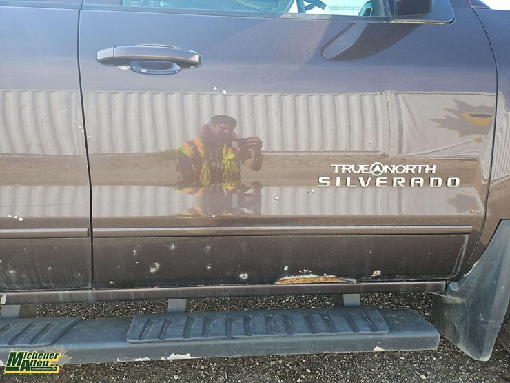 2016-chevrolet-silverado-1500-image-40