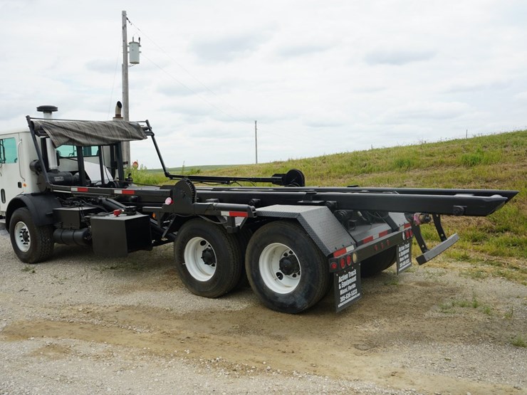 2005-mack-mr688s-image-6