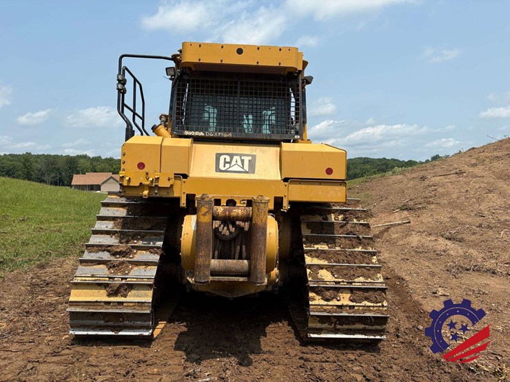 2015-caterpillar-d6t-lgp-image-7