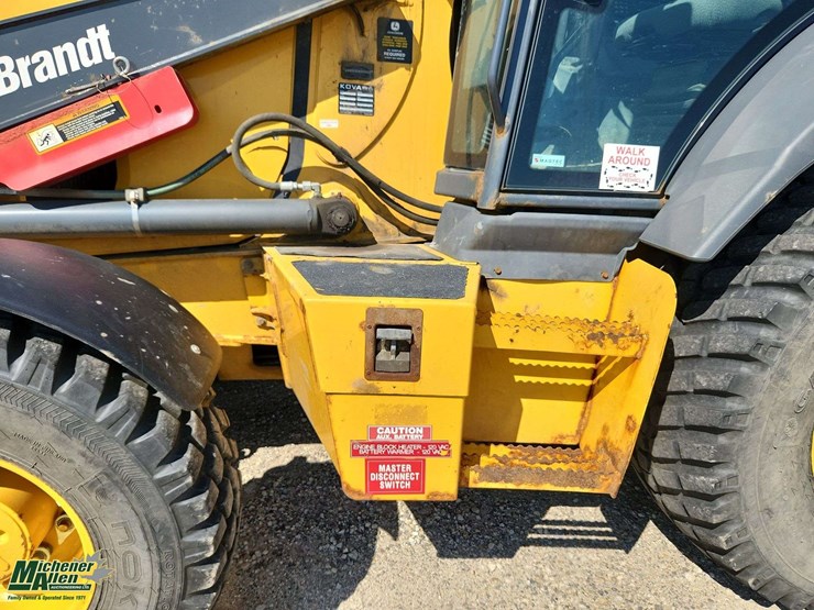 deere-410l-image-47