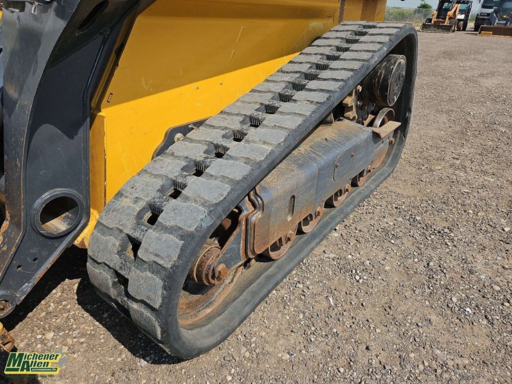 2024-deere-325g-image-11
