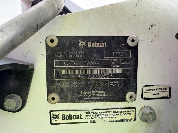 2022-bobcat-t770-image-28
