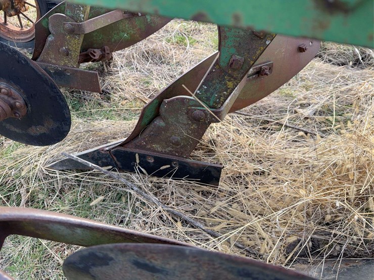 john-deere-no.-55-a-b-h-pull-type-three-bottom-plow-image-30