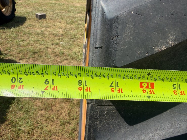 john-deere-8410t-image-15