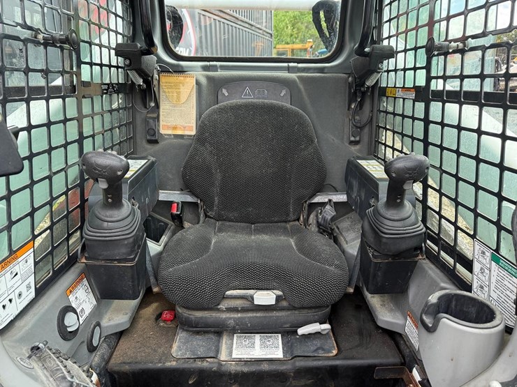 2020-bobcat-s590-image-17