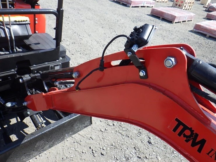 2026-tpm-tpm-18hh-hydraulic-excavator-image-12