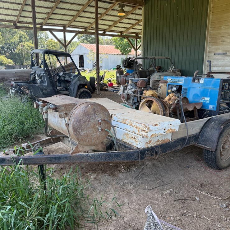 MILLER BOBCAT 250NT