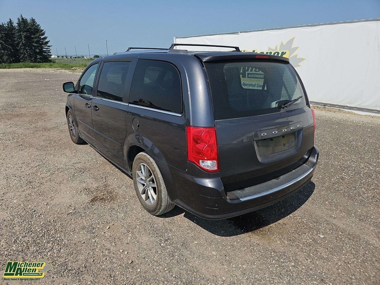 2016-dodge-grand-caravan-image-20