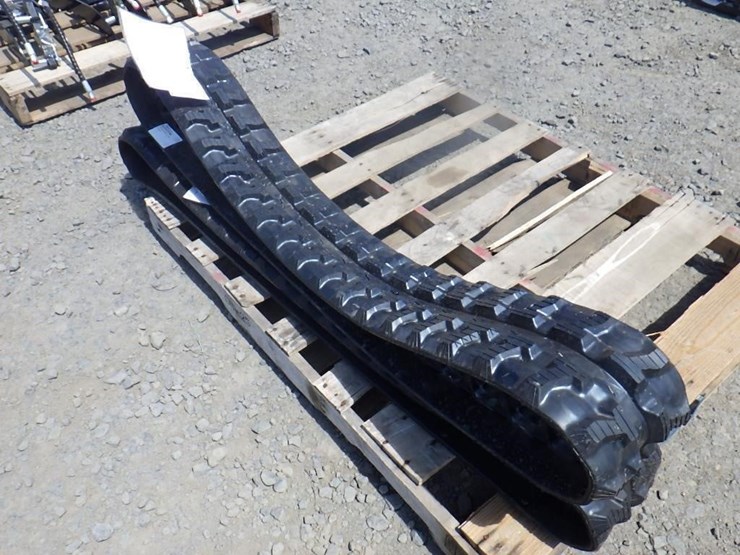 tpm-excavator-rubber-tracks-image-2