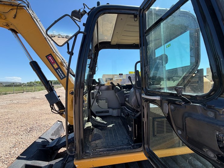 2014-caterpillar-308e2-cr-image-7