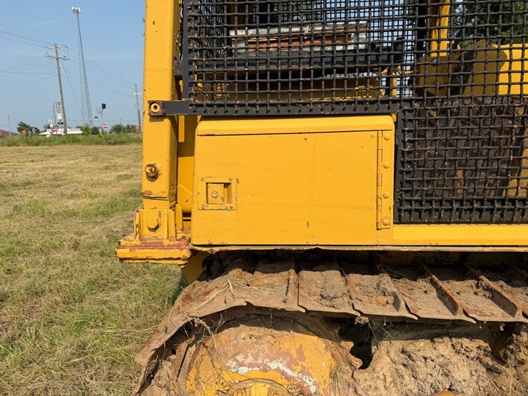 1985-caterpillar-d4e-image-42