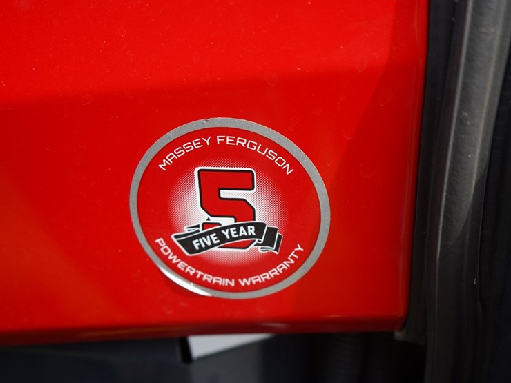 2024-massey-ferguson-1835m-image-34