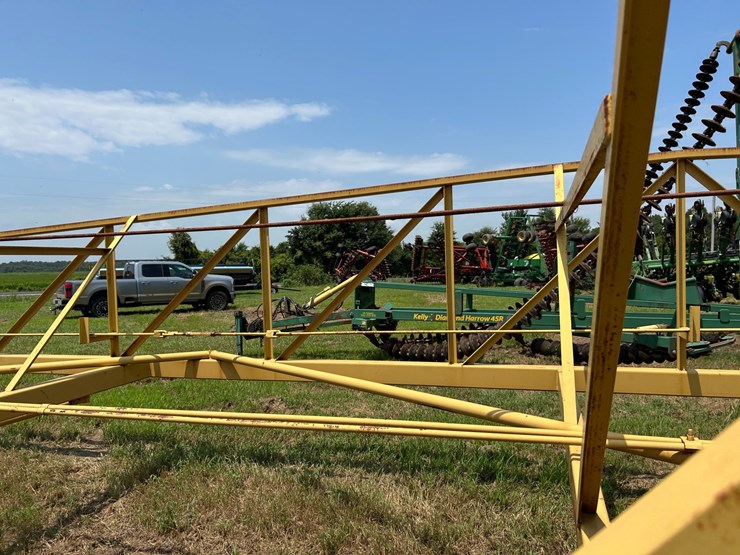 #52657-•-ward-pothole-eliminator-18'x70'-land-plane-271wr13-inv#52657-image-45