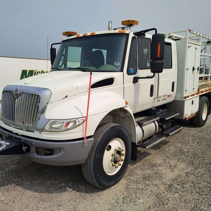 INTERNATIONAL DURASTAR 4400