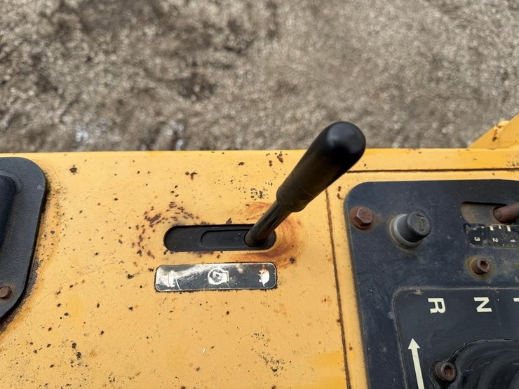 deere-550h-lgp-image-25