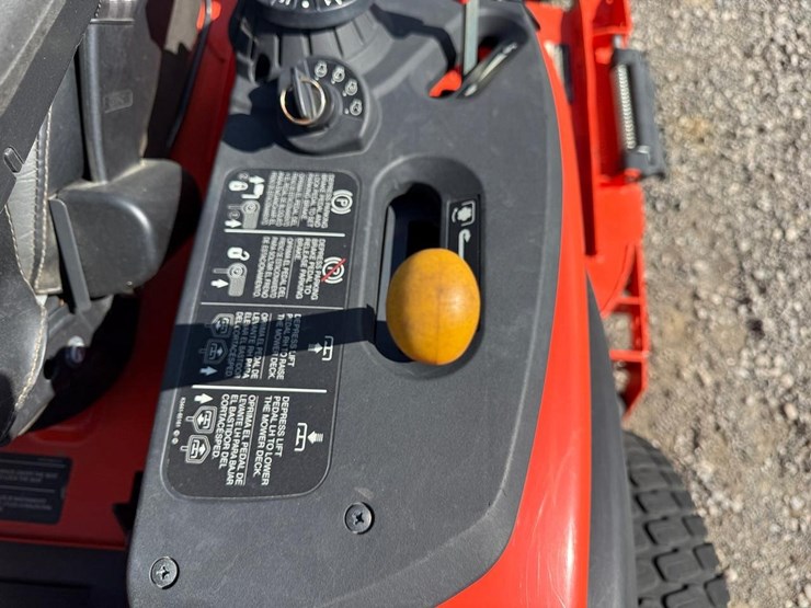 2019-kubota-zd1211-image-19